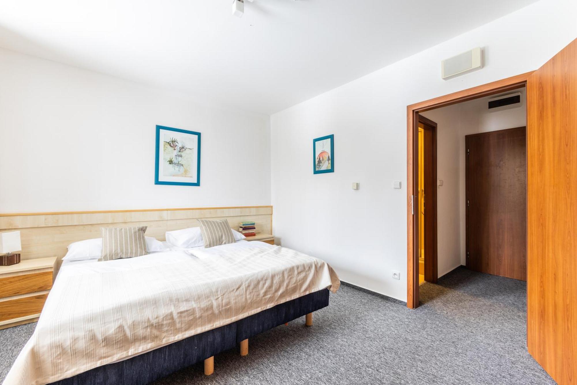 Hotel Petrovy Kameny Karlova Studanka Room photo